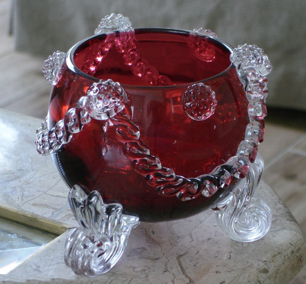 Art Glass Rose Bowl